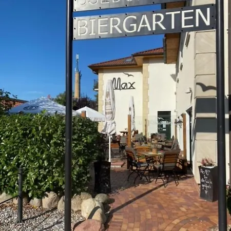 尤斯多姆自行车套房酒店 酒店